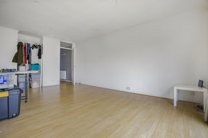 Living Room- click for photo gallery